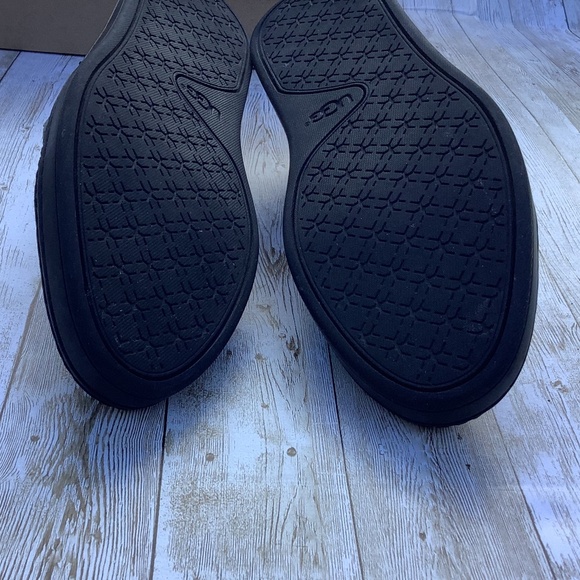 UGG Women's Sammy Slip On Black Gray Knit Hyper Weave Casual Sneakers Size 9.5 - Picture 9 of 13